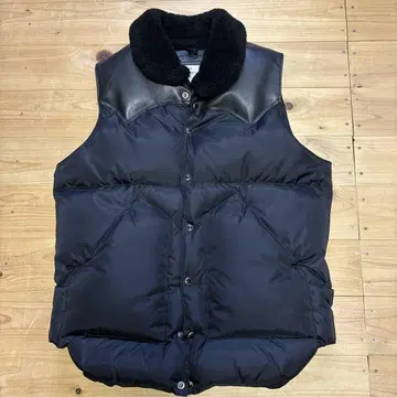 Rocky Mountain Featherbed 다운 베스트 36