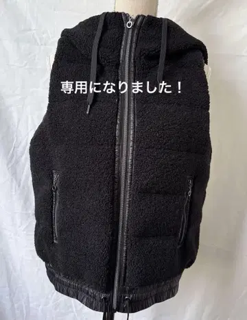 블랙 보아 후드 부착 다운 자켓 / 미사용 새상품