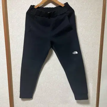 THE NORTH FACE 테크 에어 스웨트 팬츠 블랙