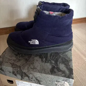 THE NORTH FACE 네이비 숏부츠