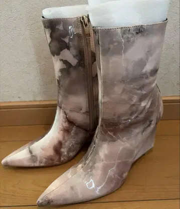 YELLO 대리석 패턴 마블 부츠 사이즈 M 23.5cm