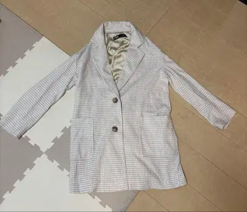 미사용! ZARA 베이지 계열 테일러드 자켓 M