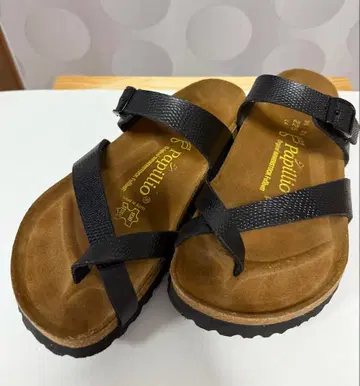 BIRKENSTOCK Papillio 샌들
