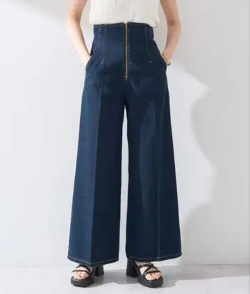 뮤직&에코로 프론트 지퍼 백 레이스업 데님