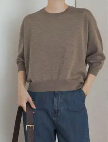 이번 시즌 어반 리서치 워셔블 브라이트 풀오버 브라운