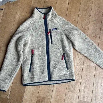 patagonia 플리스 자켓 크림