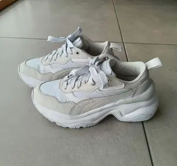 푸마 우먼 시리아 웨지 스니커즈