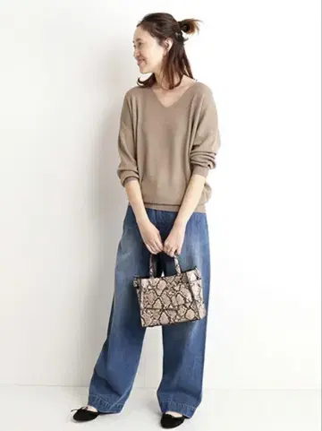 SLOBE IENA 워셔블 울 하이 게이지 V넥 뉘앙스 풀오버
