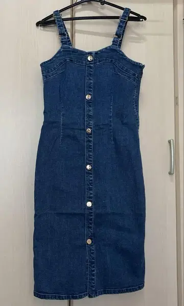 새상품급 미셸 마카롱 데님 오버롤 스커트 서스펜더 스커트 XS