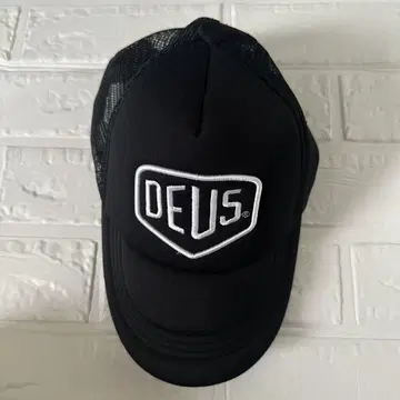 Deus 메쉬 캡