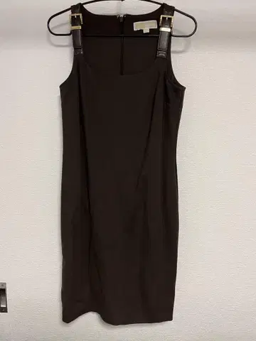 MICHAEL KORS 브라운 슬리브리스 원피스