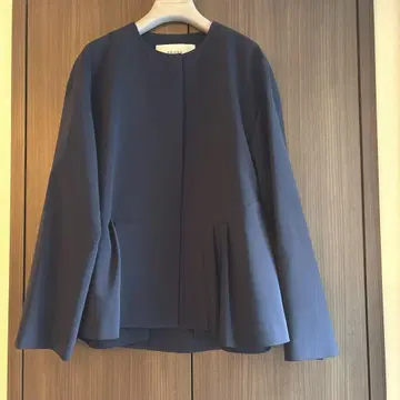 어도어 노카라 페르라무 자켓