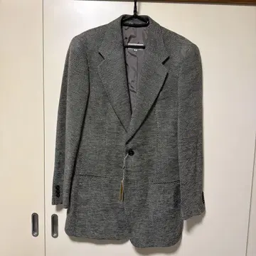 Giorgio Armani 헤링본 자켓 38 미사용 새상품
