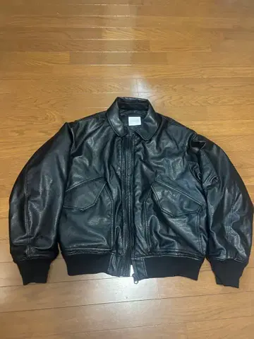 블랙 가죽 봄버 자켓 M