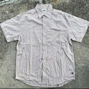 빨간색 체크 무늬 반팔 셔츠 크롭 기장 박스 90s