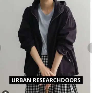 새상품급 URBAN RESEARCHDOORS 칼라 집업 후드티 네이비