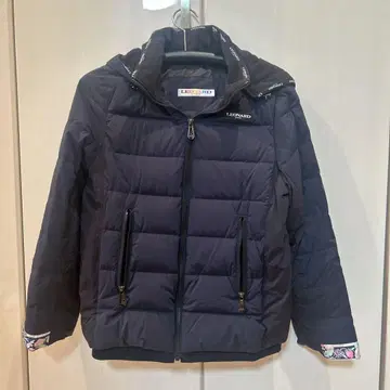 LEONARD SPORT 네이비 다운 자켓
