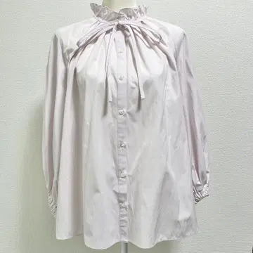 La boutique BonBon 러브틱 봉봉 프릴 리본 블라우스