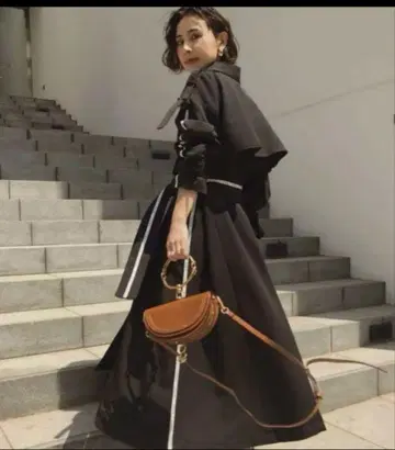 Ameri 로고 벨트 트렌치코트