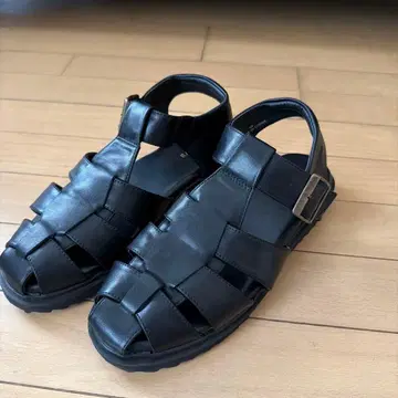 RACEBLUE 블랙 스트랩 샌들