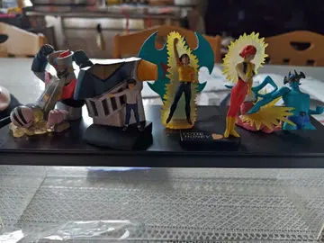 나가이 고 피규어 5개 마징가Z 데빌맨 큐티 허니 가격 인하 없음