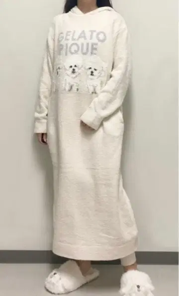 모티브 자카드 후드 부착 롱 원피스