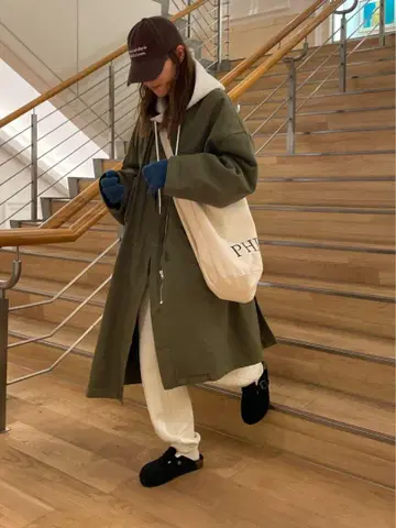 CANAL JEAN El mar 스탠드 카라 밀리터리 코트