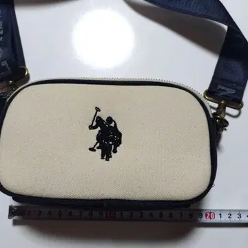 U.S. POLO ASSN. 숄더백 베이지