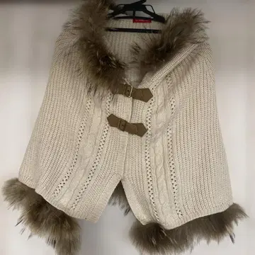 Apweiser-riche 케이프 코트 아푸와이저 리셰 판초