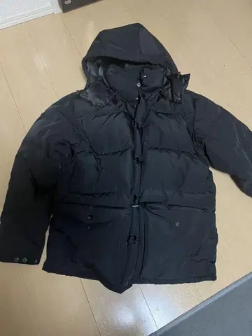 Lee Outerswear 블랙 다운 자켓