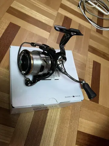다이와 루비아스 FCLT2500S XH 스피닝 릴 daiwa 시마노