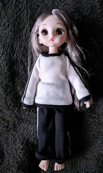 세리아 인형 19cm 의류 세트 포함