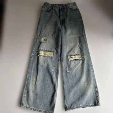 CLEL Veiled Damage Denim / 베일드 데미지 데님 M