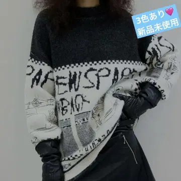 NEWS PAPER JACQUARED KNIT TOP
