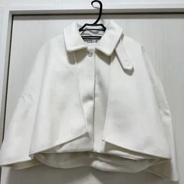 [ 새상품 ] SNIDEL 화이트 판초 케이프 코트