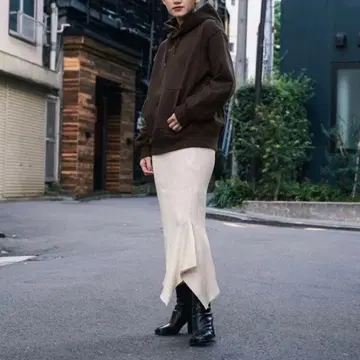 겨울 타트라스 울 CREW NEOCLE 롱 니트 스커트