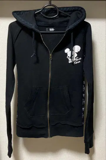 Glad news skull mouse 집업 후드티