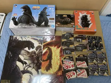 반다이 고질라 제일복권 (1991) 피규어 묶음 판매