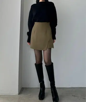 이너 팬츠 부착 랩 스타일 미니 스커트