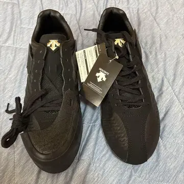코우노에 벨트 스파이크 27.5cm