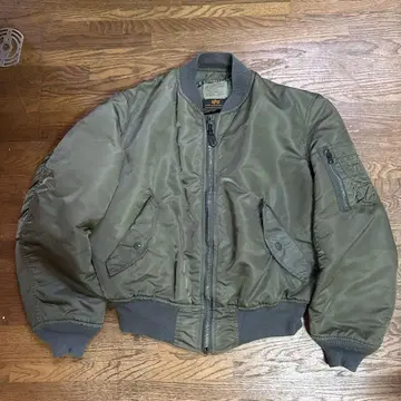 MA-1 플라이트 자켓