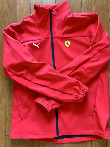 Puma Scuderia Ferrari 레드 자켓