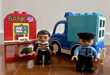 LEGO 은행과 경찰 차량 세트
