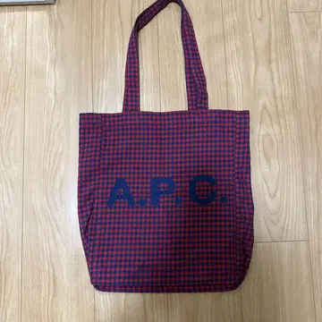 A.P.C. 빨간색과 네이비 체크 토트백
