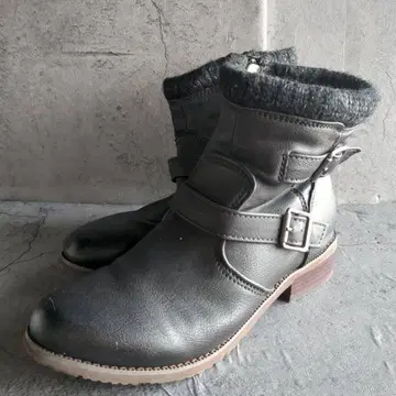 [ tehen ] 테엔 (24.0) 가죽 벨트 여성용 부츠