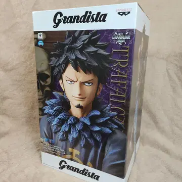 Grandista 트라팔가 로 피규어