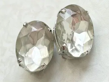 골동품 오벌 타원 1알 비쥬 코스튬 주얼리 vintage 귀찌