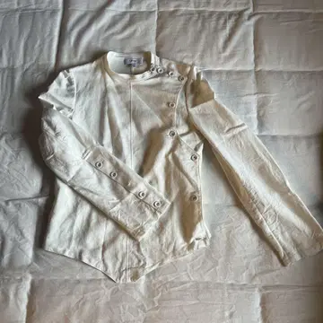 새상품급 HYKE 긴팔 블라우스 셔츠