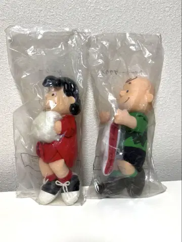 맥도날드 미개봉 루시 & 찰리 브라운 피규어
