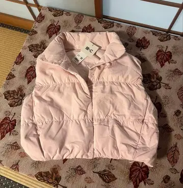 UNIQLO 다운 크롭 베스트 핑크